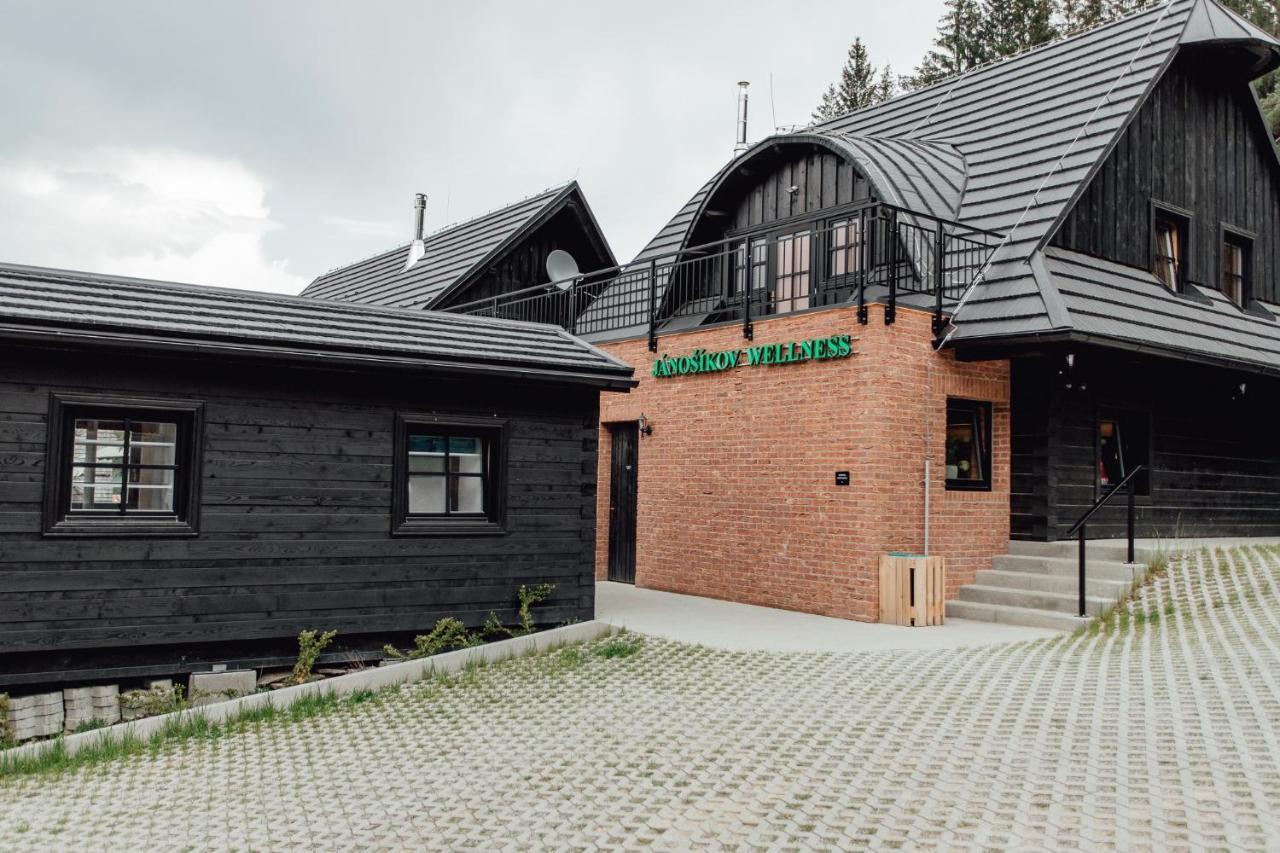 Wellness Rezort Janosikov Dvor Zazriva Exterior foto